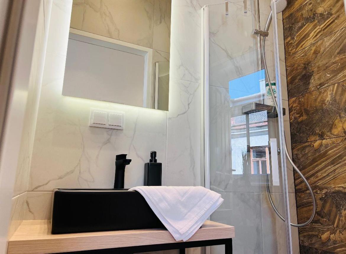 Zeus Design Apartment Erlach #62 Відень Екстер'єр фото